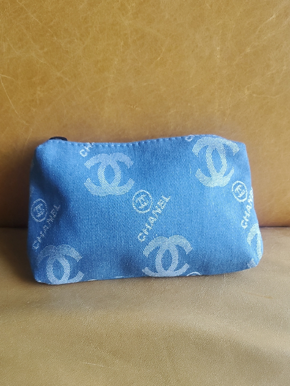 CHANEL Denim Jean Blue Logo Cosmetic Bag Clutch Pouch - Picture 2 of 8
